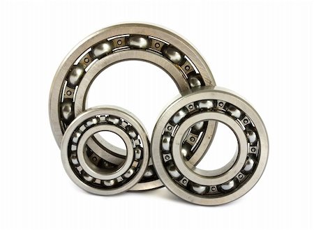 simsearch:400-07423566,k - Three steel ball bearings isolated on a white background Photographie de stock - Aubaine LD & Abonnement, Code: 400-05738843