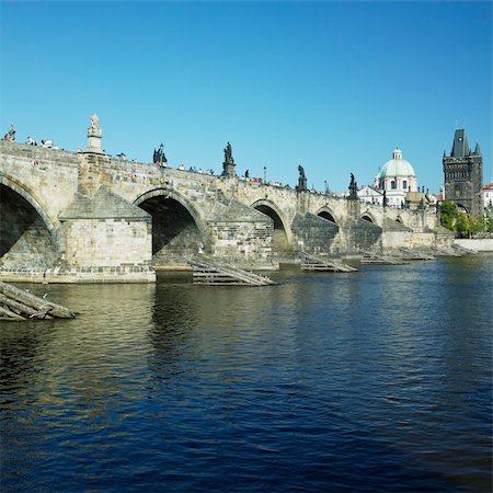 prague bridge - Charles bridge, Prague, Czech Republic Stock Photo - Budget Royalty-Free & Subscription, Code: 400-05739361