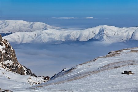 simsearch:400-07309307,k - landscape of mountains Bucegi in winter, Romania Stockbilder - Microstock & Abonnement, Bildnummer: 400-05739603
