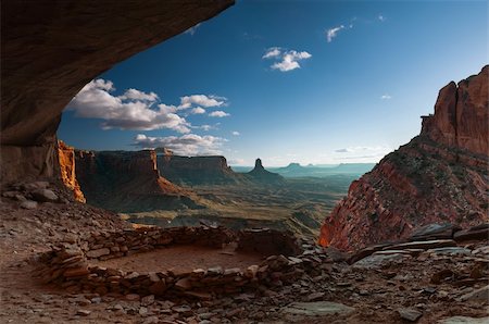 False Kiva is a human-made stone circle of unknown origin in a cave in a remote area of the Canyonlands National Park, which is located in U.S. state of Utah. Stock Photo - Budget Royalty-Free & Subscription, Code: 400-05739655