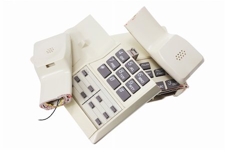 simsearch:400-04777260,k - Broken Telephone on White Background Photographie de stock - Aubaine LD & Abonnement, Code: 400-05731360