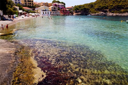 View of beautiful historical Assos village in Kefalonia, Greece Foto de stock - Super Valor sin royalties y Suscripción, Código: 400-05731451