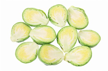 simsearch:400-05369257,k - Slices of Brussel Sprouts on White Background Photographie de stock - Aubaine LD & Abonnement, Code: 400-05744475