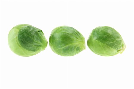 simsearch:400-05369257,k - Brussel Sprouts on White Background Photographie de stock - Aubaine LD & Abonnement, Code: 400-05744470