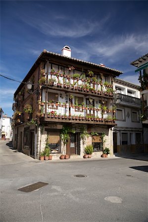 simsearch:400-05106636,k - view of famous ancient building at Candeleda village in Avila Spain Stockbilder - Microstock & Abonnement, Bildnummer: 400-05746110