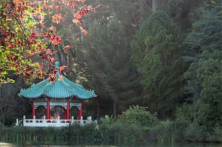 Chinese Pavilion at San Francisco Golden Gate Park in California Stockbilder - Microstock & Abonnement, Bildnummer: 400-05743843