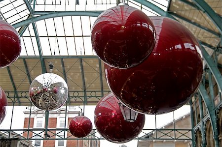 Huge red glass balls hanging from the roof Stock Photo - Budget Royalty-Free & Subscription, Code: 400-05755433