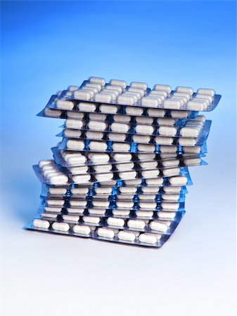 pile of pills in blister packs Stock Photo - Budget Royalty-Free & Subscription, Code: 400-05753482