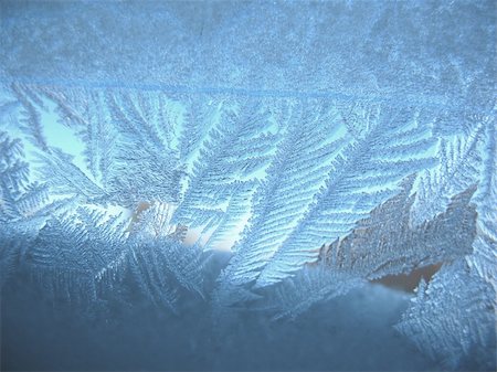 simsearch:400-04628388,k - This is snow frosty pattern on winter window Stockbilder - Microstock & Abonnement, Bildnummer: 400-05876069