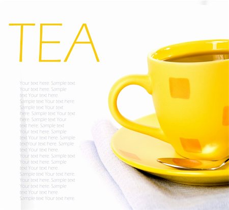 simsearch:400-04691031,k - Glass cup of tea with lemon on white background Photographie de stock - Aubaine LD & Abonnement, Code: 400-05876203