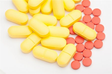Medicinal pills piled up a bunch of closeup Stock Photo - Budget Royalty-Free & Subscription, Code: 400-05877188