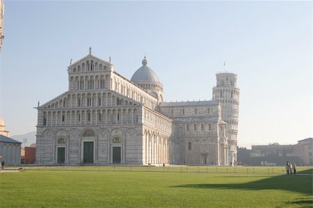 Cathedral with Tower and baptistery on first plan. Pisa, Tuscany, Italy Photographie de stock - Aubaine LD & Abonnement, Code: 400-05877964