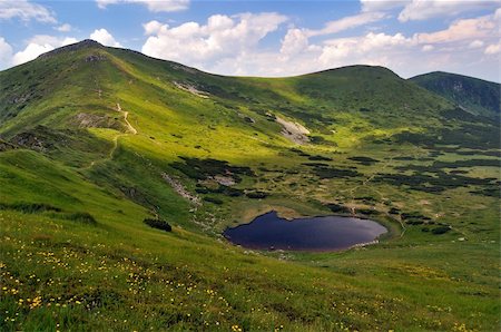 simsearch:400-05716648,k - Nesamovyte mountainous lake. 1750 m. Chornogora. Carpathians. Ukraine Photographie de stock - Aubaine LD & Abonnement, Code: 400-05878192