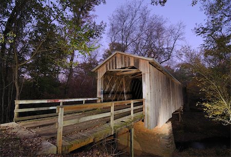 Howards Covered Bridge in northeast Georgia, USA. Stock Photo - Budget Royalty-Free & Subscription, Code: 400-05879665