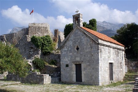 simsearch:400-07574451,k - Old church in Old Bar, Montenegro Photographie de stock - Aubaine LD & Abonnement, Code: 400-05887292