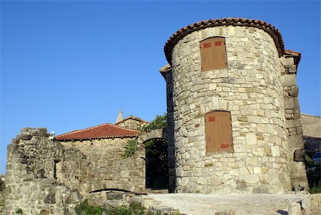 shanin (artist) - Old houses in Hum, Croatia Stock Photo - Budget Royalty-Free & Subscription, Code: 400-05887473