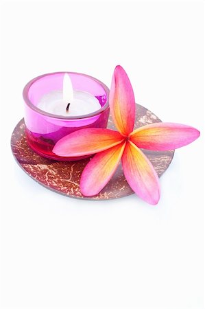 simsearch:400-08047111,k - Tropical Plumeria Frangipani with Aramotherapy candle for spa and wellness concept with isolated background Stock Photo - Budget Royalty-Free & Subscription, Code: 400-05888865