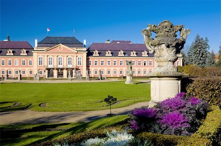 simsearch:400-05668451,k - Dobris Palace, Czech Republic Stock Photo - Budget Royalty-Free & Subscription, Code: 400-05888897