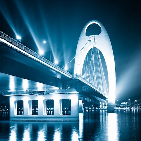 simsearch:400-05889565,k - Zhujiang River and modern building of financial district at night in guangzhou china. Foto de stock - Royalty-Free Super Valor e Assinatura, Número: 400-05889567