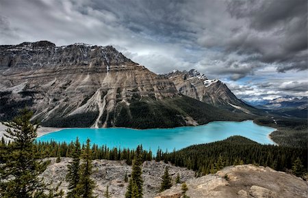 Peyto Lake Alberta Canada emerald green color Stock Photo - Budget Royalty-Free & Subscription, Code: 400-05880065
