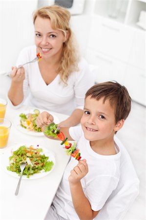Happy people eating healthy food Stock Photo - Budget Royalty-Free & Subscription, Code: 400-05882542