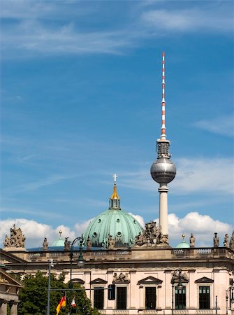 Cathedral with a gold cross and tv tower of Berlin a sunny day. Fotografie stock - Microstock e Abbonamento, Codice: 400-05882684