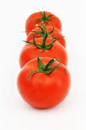 simsearch:400-07113791,k - tomato isolated on white close up Foto de stock - Royalty-Free Super Valor e Assinatura, Número: 400-05882960