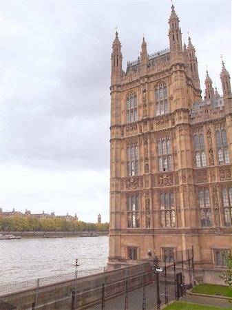 simsearch:400-04904259,k - Houses of Parliament Westminster Palace London gothic architecture Foto de stock - Royalty-Free Super Valor e Assinatura, Número: 400-05883802