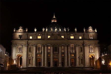 The front of St. Peter's Basilica, in Vatican city at night. Stock Photo - Budget Royalty-Free & Subscription, Code: 400-05883884