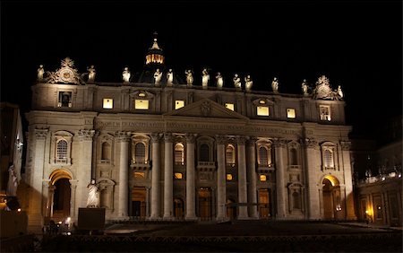 st peters basilica at night - The front of St. Peter's Basilica, in Vatican city at night. Stock Photo - Budget Royalty-Free & Subscription, Code: 400-05883883