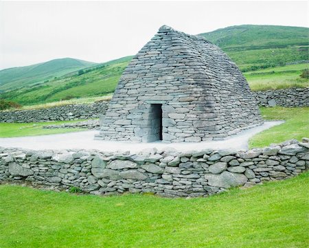simsearch:400-06083703,k - Gallarus Oratory, County Kerry, Ireland Stock Photo - Budget Royalty-Free & Subscription, Code: 400-05899180