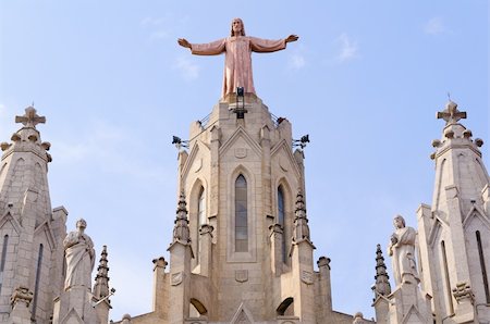 Expiatory Church of the Sacred Heart of Jesus, Barcelona, Spain Stock Photo - Budget Royalty-Free & Subscription, Code: 400-05890328