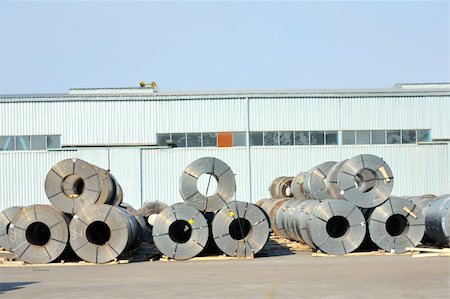 simsearch:400-08053133,k - rolls of steel sheet in harbor Foto de stock - Super Valor sin royalties y Suscripción, Código: 400-05890414