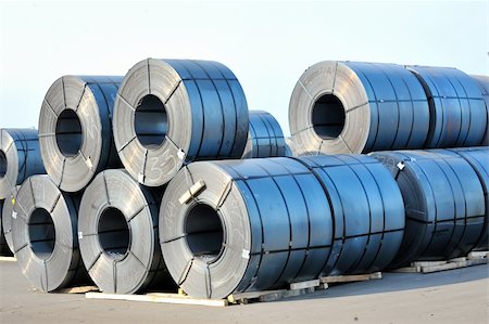 simsearch:400-08053133,k - rolls of steel sheet in harbor Foto de stock - Super Valor sin royalties y Suscripción, Código: 400-05890420