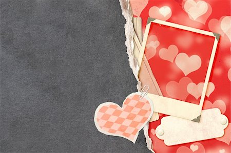 simsearch:400-06798713,k - Grunge valentine background with old photo and label Photographie de stock - Aubaine LD & Abonnement, Code: 400-05892095