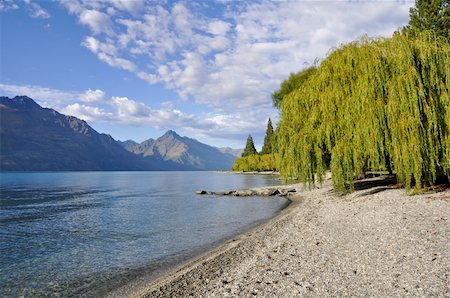 queenstown lake - Lake Wakatipu, Queenstown in New Zealand Stock Photo - Budget Royalty-Free & Subscription, Code: 400-05892303