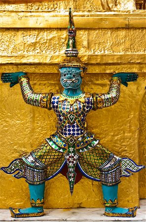 Giant guardians on base of pagoda,Wat Phra Kaew, Thailand Stock Photo - Budget Royalty-Free & Subscription, Code: 400-05893716