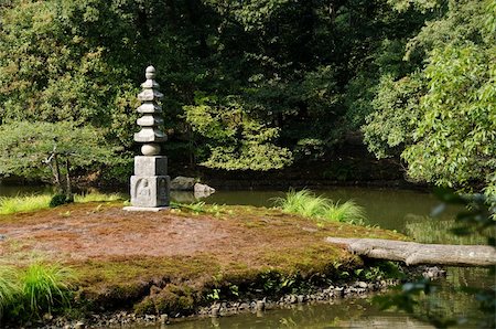 simsearch:400-04463989,k - Japanese type of Buddhist pagoda on a island in the area of the Golden Temple in Kyoto, Japan Stock Photo - Budget Royalty-Free & Subscription, Code: 400-05893998