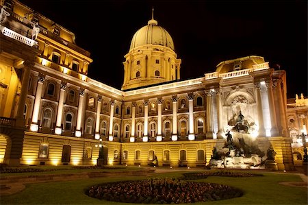 famous european horse statues monument - shot of night Buda Castle in Budapest, Hungary Stock Photo - Budget Royalty-Free & Subscription, Code: 400-05904939