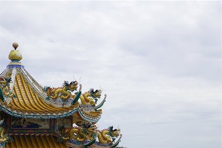 The statue of dragon Chinese on white background Fotografie stock - Microstock e Abbonamento, Codice: 400-05906223