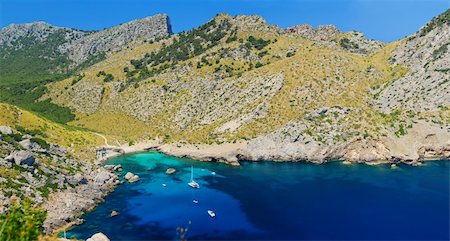 simsearch:400-04709015,k - Beautiful beach cape formentor in the coast of mallorca, balearic islands Stockbilder - Microstock & Abonnement, Bildnummer: 400-05909623