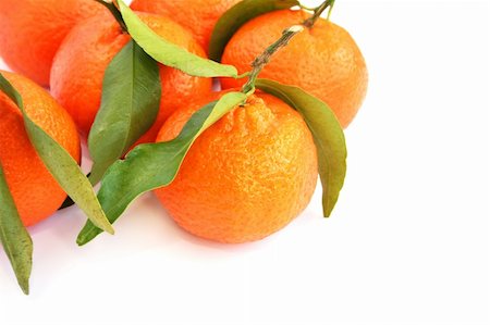 simsearch:400-05046087,k - Ripe tangerines on white background. Stockbilder - Microstock & Abonnement, Bildnummer: 400-05902348