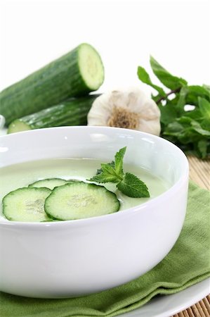 silencefoto (artist) - cold cucumber soup with slices of cucumber and mint Stockbilder - Microstock & Abonnement, Bildnummer: 400-05902980