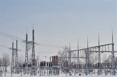 electric connection hazard - Electric power station with high voltage generators and pylons Stock Photo - Budget Royalty-Free & Subscription, Code: 400-05914597