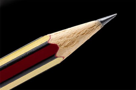simsearch:400-04777216,k - pencil tip in enlarged detail, isolated black background Photographie de stock - Aubaine LD & Abonnement, Code: 400-05916894