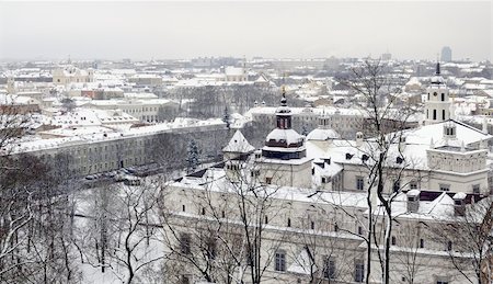 simsearch:400-06078090,k - Winter panorama of Vilnius - capital of Lithuania Foto de stock - Super Valor sin royalties y Suscripción, Código: 400-05917210