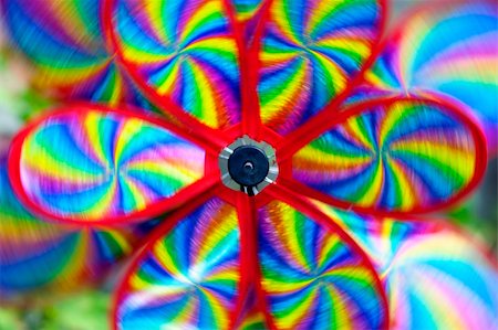 simsearch:400-04815627,k - Abstract shot of the pinwheel - toy windmill Fotografie stock - Microstock e Abbonamento, Codice: 400-05911445