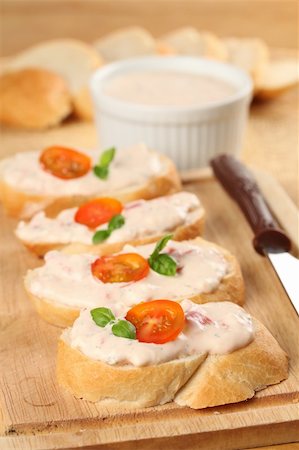 simsearch:400-08014878,k - Healthy sandwiches with delicious tomato spread. Shallow dof Stock Photo - Budget Royalty-Free & Subscription, Code: 400-05920872