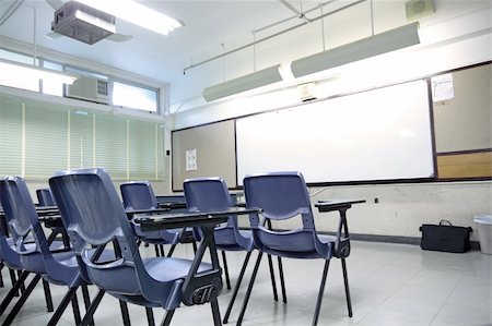 empty school chair - empty classroom with chair and board Stock Photo - Budget Royalty-Free & Subscription, Code: 400-05939325