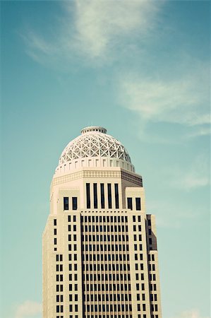 Landmark of Louisville, Kentucky. Skyscraper in downtown. Photographie de stock - Aubaine LD & Abonnement, Code: 400-06059977